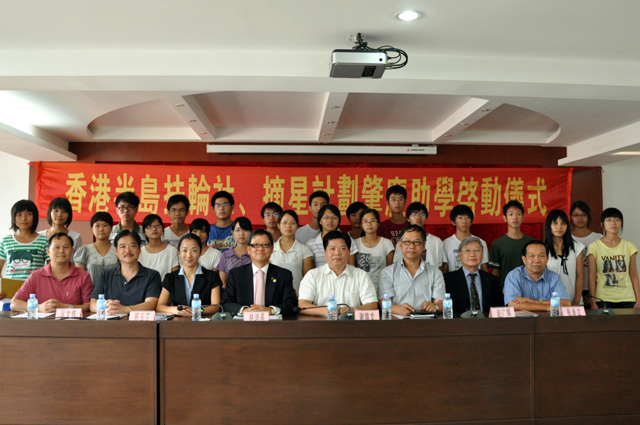 201008018- 074